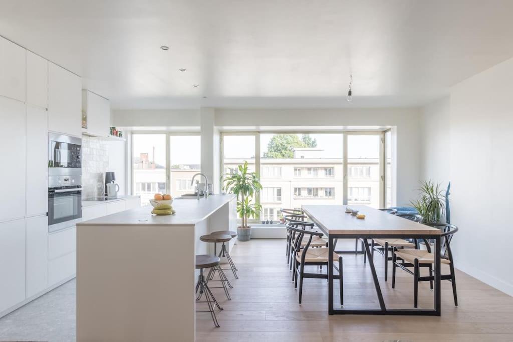 Classy Flat With Awesome View And Great Location! Appartement Antwerpen